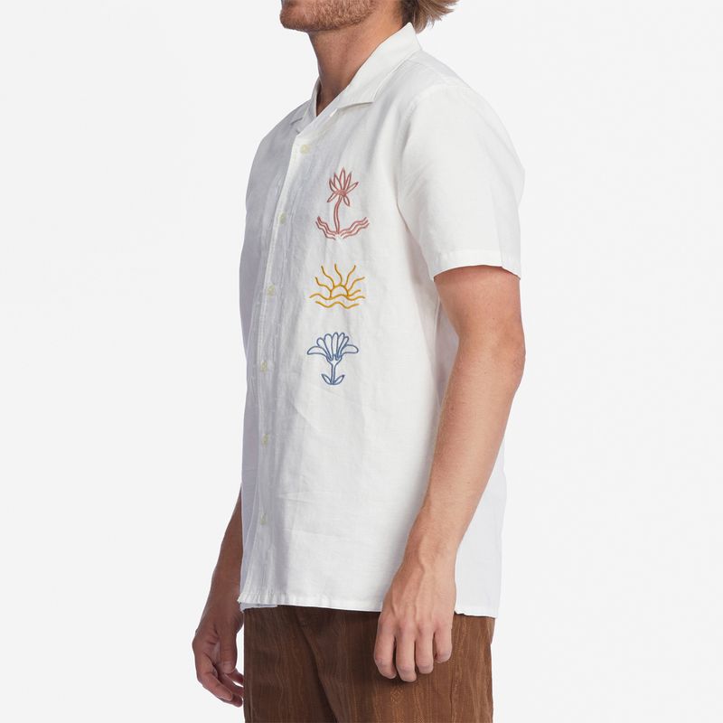 Camisa-Hombre-Wrangler-Sacred-Sands-Hemp-Short-Sleeve-Shirt
