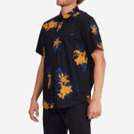 Camisa-Hombre--Sundays-Floral-Short-Sleeve-Shirt