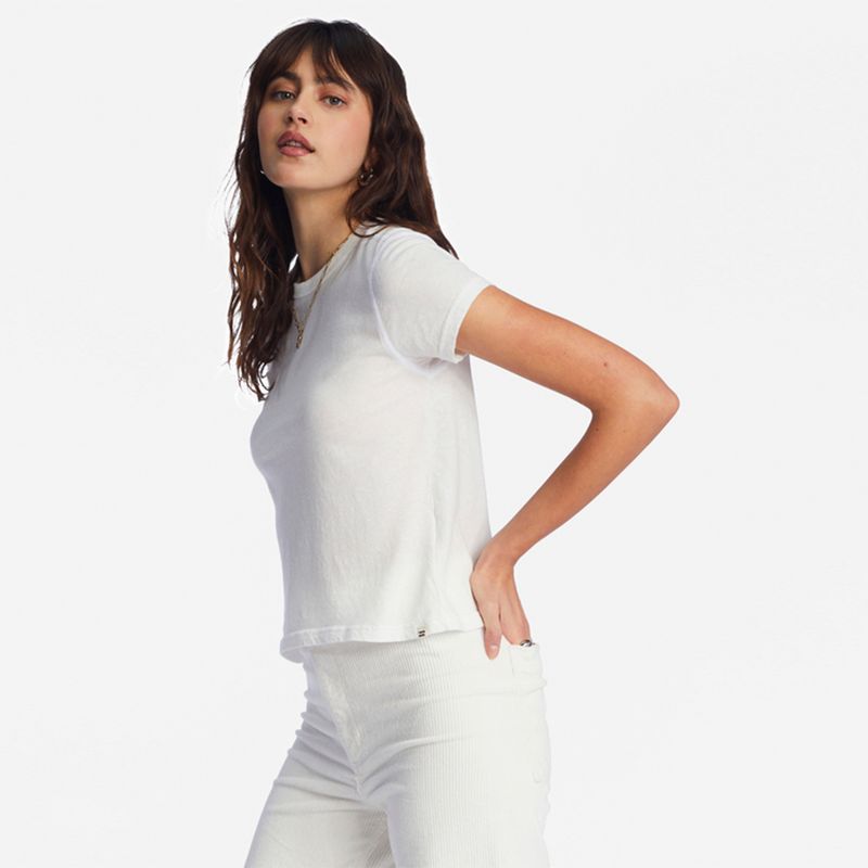 Polera-Mujer--Better-Then-Basic-Short-Sleeve-T-Shirt