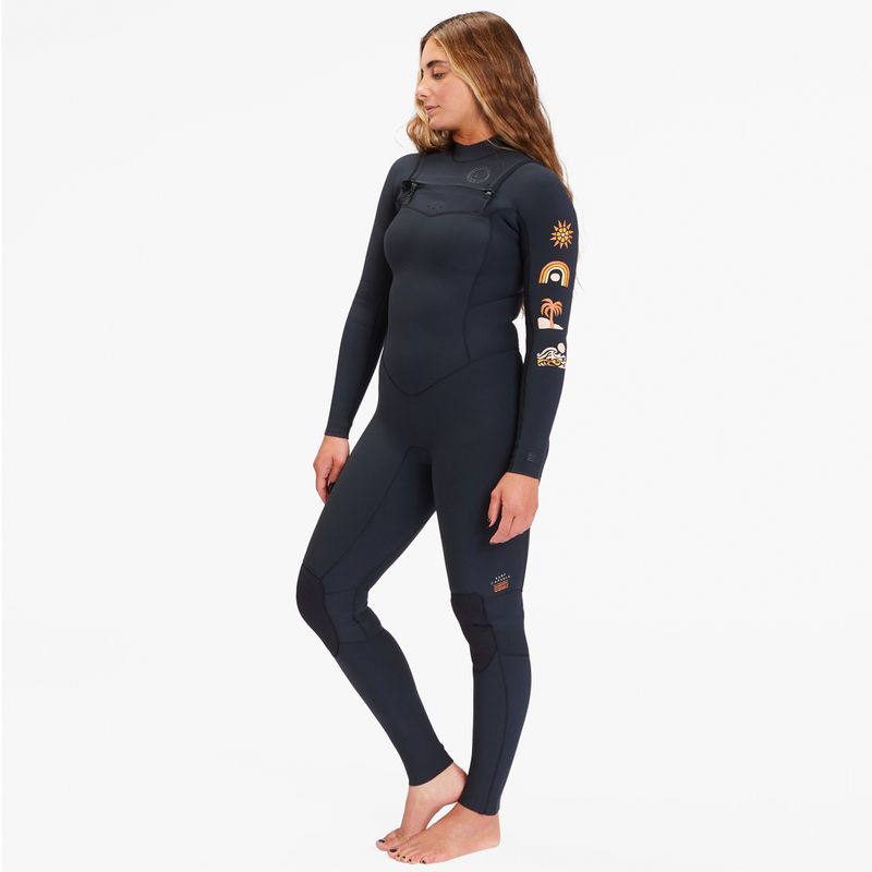 Traja-de-Agua-Mujer-4-3-Salty-Dayz-Natural-Chest-Zip