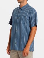 Camisa-Manga-Corta-Hombre-Sundays-Jacquard-Azul-Billabong