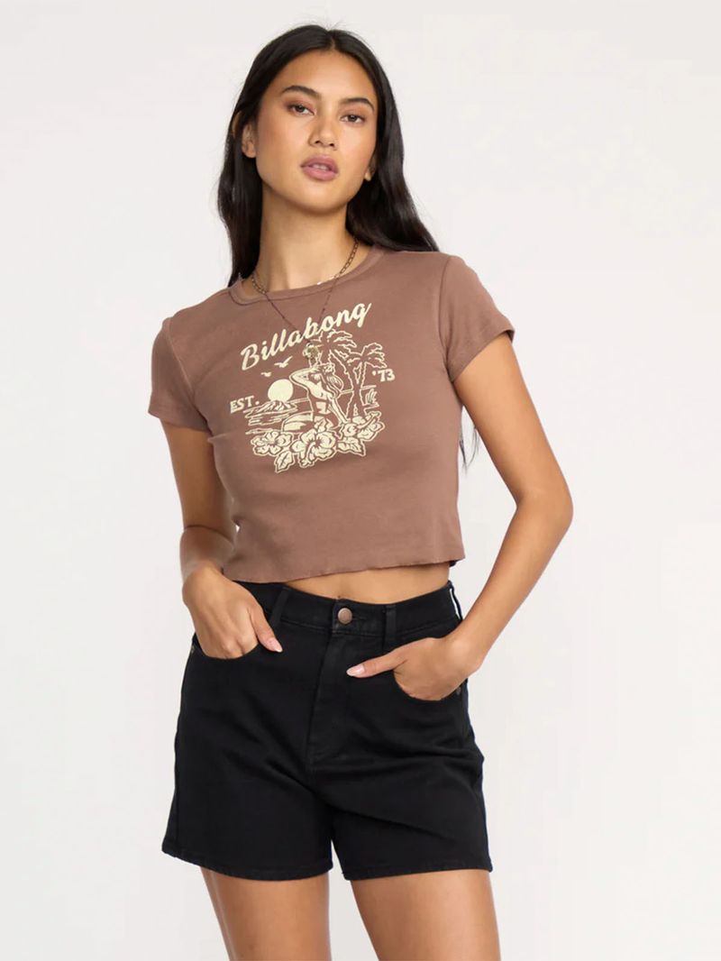 Polera-Manga-Corta-Mujer-Tropic-Happenings-Cafe-Oscuro-Billabong